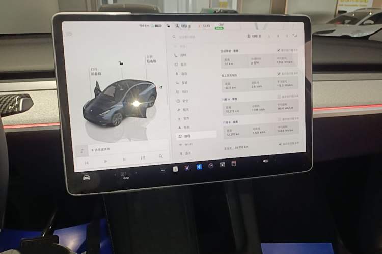Used Tesla Model Y 2024 Rear-Wheel-Drive Version Audio And AC Panel