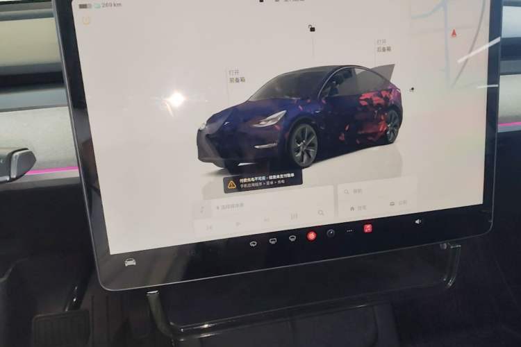 Used Tesla Model Y 2024 Rear-Wheel-Drive Version Audio And AC Panel