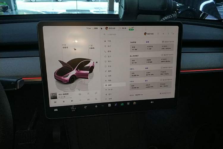 Used Tesla Model Y 2024 Long-Range All-Wheel-Drive Version Audio And AC Panel
