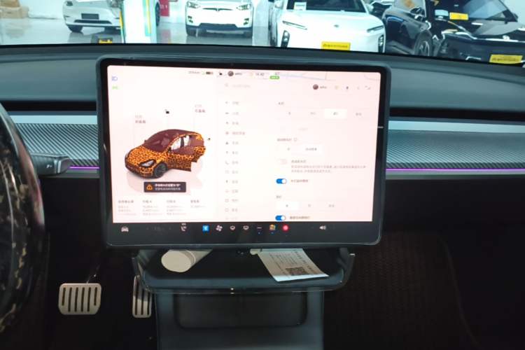 Used Tesla Model Y 2024 Rear-Wheel-Drive Version Audio And AC Panel