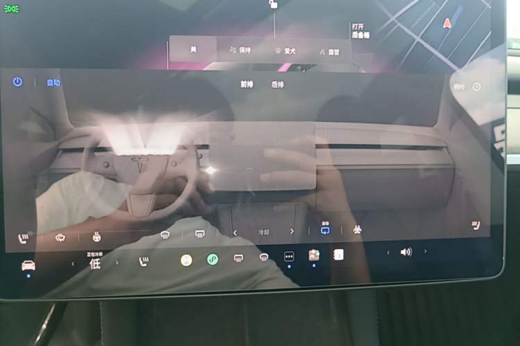 Used Tesla Model Y 2024 Rear-Wheel-Drive Version Audio And AC Panel