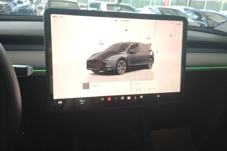 Used Tesla Model Y 2024 Rear-Wheel-Drive Version Audio And AC Panel