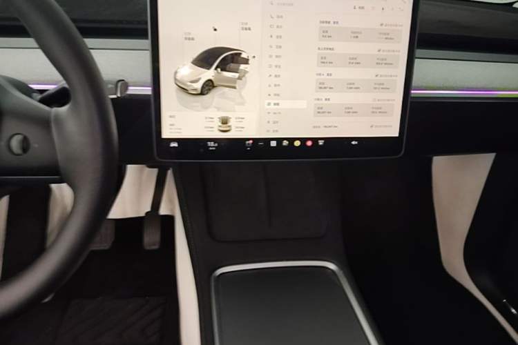 Used Tesla Model Y 2024 Rear-Wheel-Drive Version Audio And AC Panel