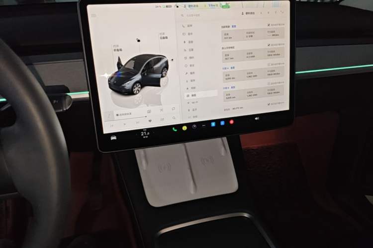 Used Tesla Model Y 2024 Rear-Wheel-Drive Version Audio And AC Panel