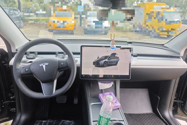 Used Tesla Model Y 2024 Rear-Wheel-Drive Version Audio And AC Panel