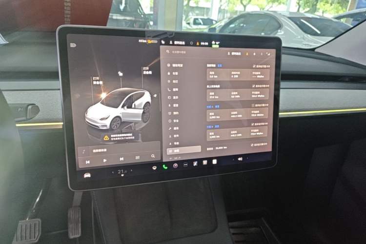 Used Tesla Model Y 2024 Rear-Wheel-Drive Version Audio And AC Panel