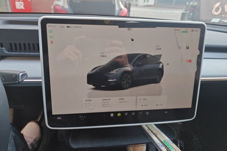 Used Tesla Model Y 2024 Rear-Wheel-Drive Version Audio And AC Panel