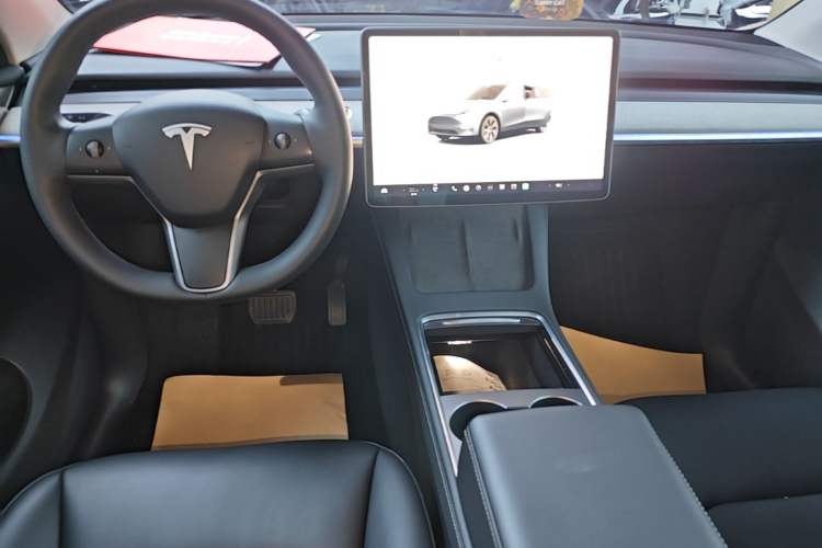 Used Tesla Model Y 2024 Rear-Wheel-Drive Version Audio And AC Panel