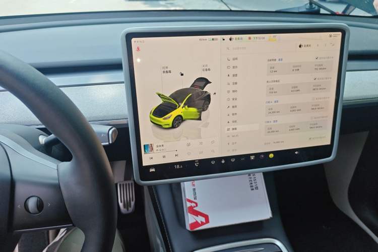 Used Tesla Model Y 2024 Rear-Wheel-Drive Version Audio And AC Panel