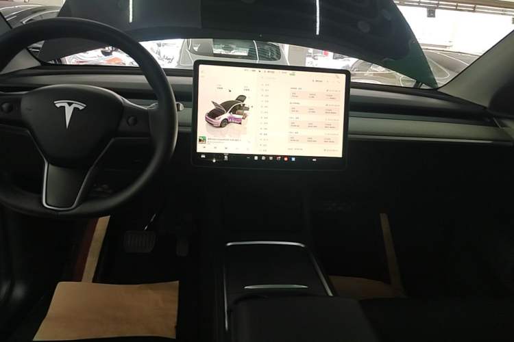 Used Tesla Model Y 2024 Long-Range All-Wheel-Drive Version Audio And AC Panel