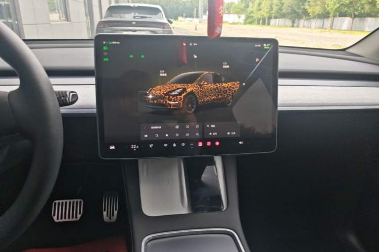 Used Tesla Model Y 2024 Rear-Wheel-Drive Version Audio And AC Panel