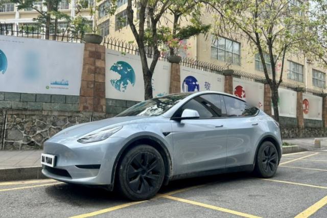 Used Tesla Model Y 2024 Rear-Wheel-Drive Version