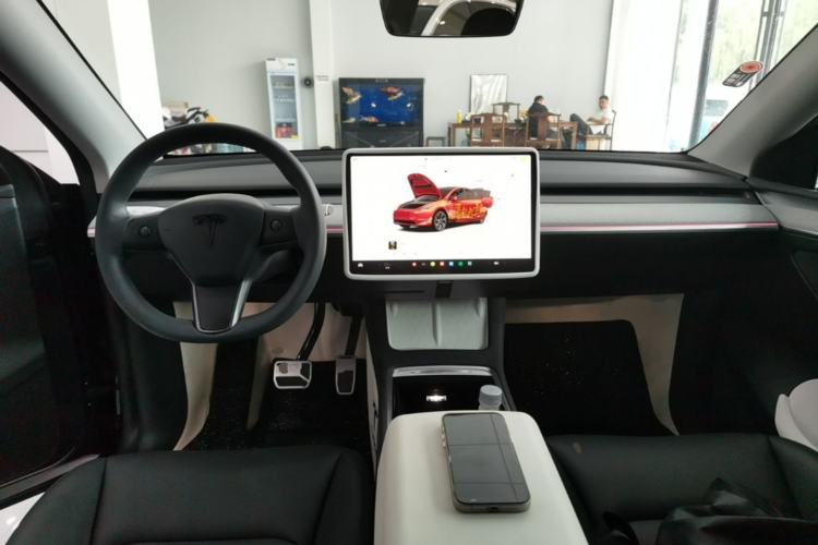 Used Tesla Model Y 2024 Rear-Wheel-Drive Version Center Console