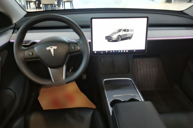 Used Tesla Model Y 2024 Rear-Wheel-Drive Version Center Console