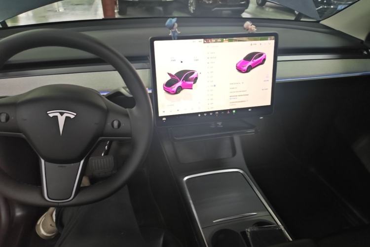 Used Tesla Model Y 2024 Rear-Wheel-Drive Version Center Console