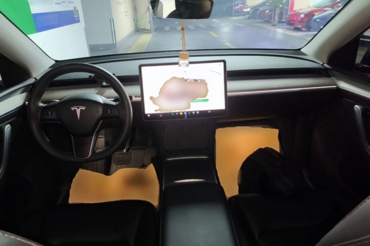 Used Tesla Model Y 2024 Rear-Wheel-Drive Version Center Console