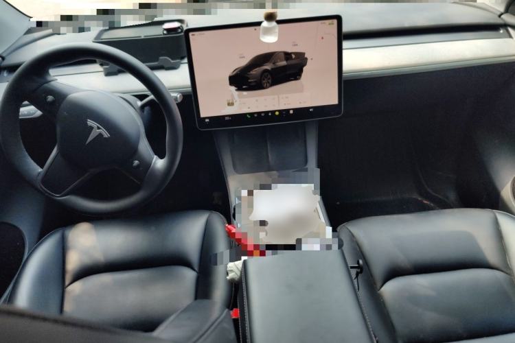 Used Tesla Model Y 2024 Rear-Wheel-Drive Version Center Console