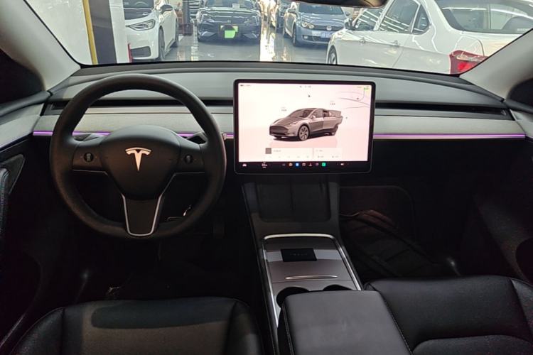 Used Tesla Model Y 2024 Rear-Wheel-Drive Version Center Console