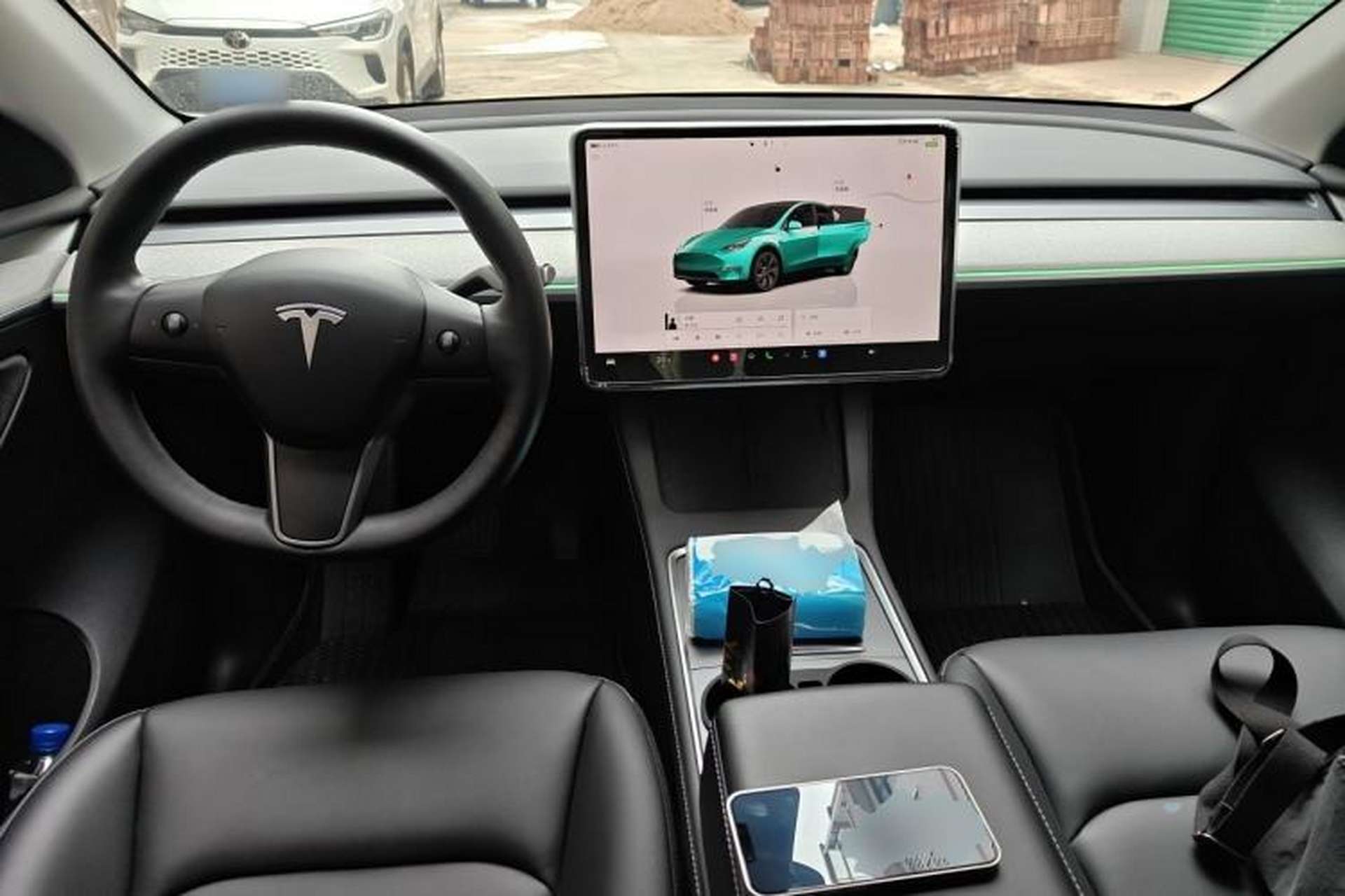 Used Tesla Model Y 2024 Rear-Wheel-Drive Version Center Console