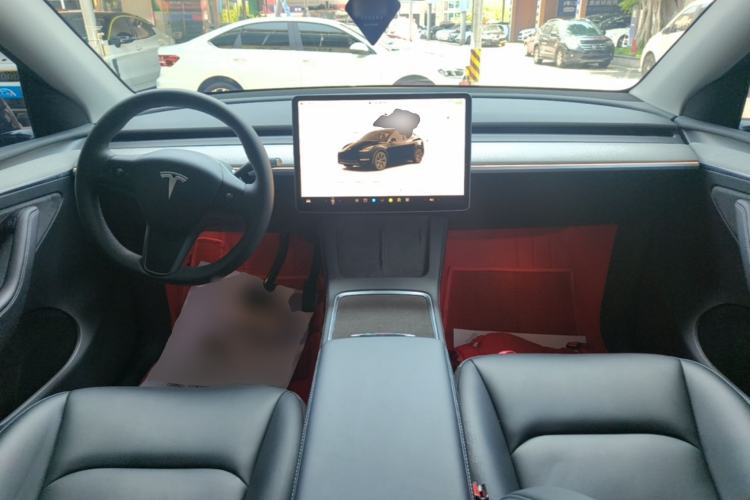 Used Tesla Model Y 2024 Rear-Wheel-Drive Version Center Console