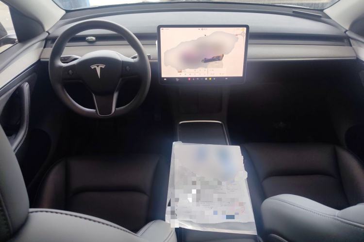 Used Tesla Model Y 2024 Rear-Wheel-Drive Version Center Console