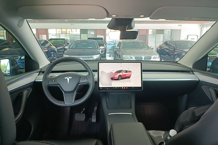 Used Tesla Model Y 2024 Rear-Wheel-Drive Version Center Console