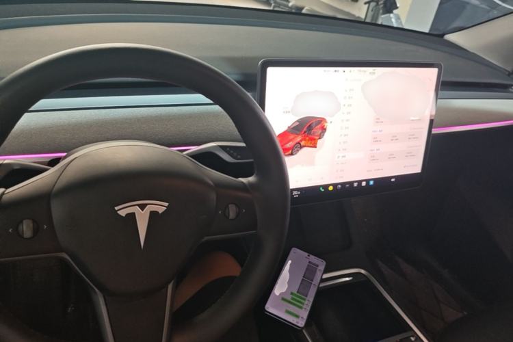 Used Tesla Model Y 2024 Rear-Wheel-Drive Version Center Console