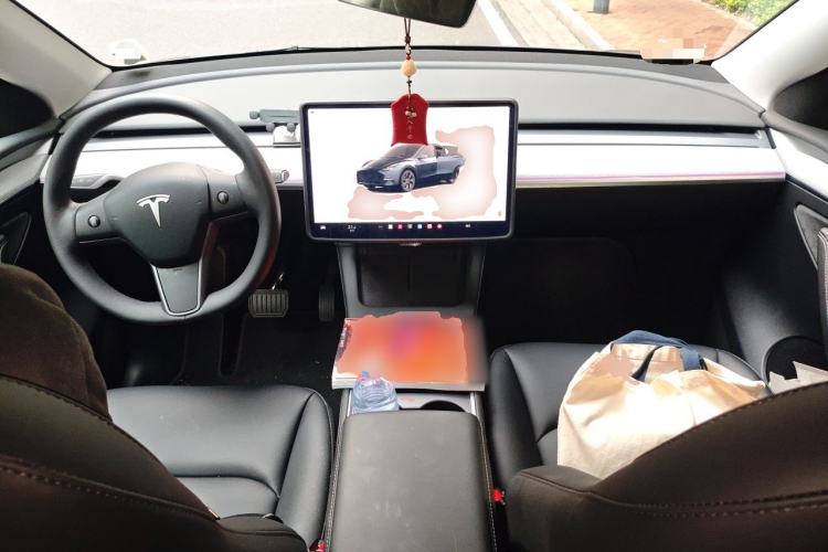 Used Tesla Model Y 2024 Rear-Wheel-Drive Version Center Console
