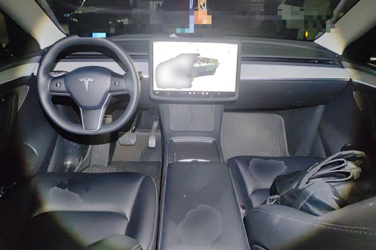 Used Tesla Model Y 2024 Rear-Wheel-Drive Version Center Console