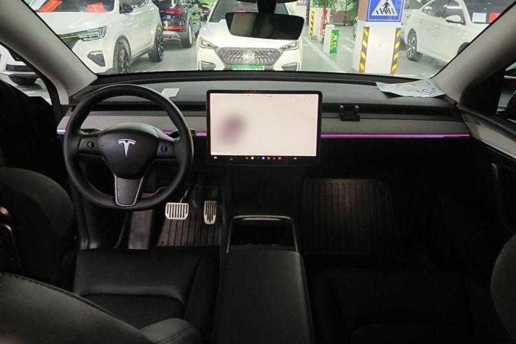 Used Tesla Model Y 2024 Rear-Wheel-Drive Version Center Console