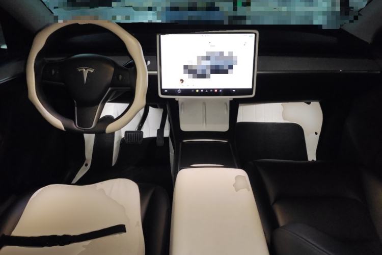 Used Tesla Model Y 2024 Rear-Wheel-Drive Version Center Console