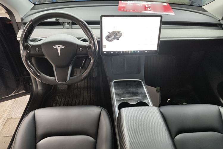 Used Tesla Model Y 2024 Rear-Wheel-Drive Version Center Console