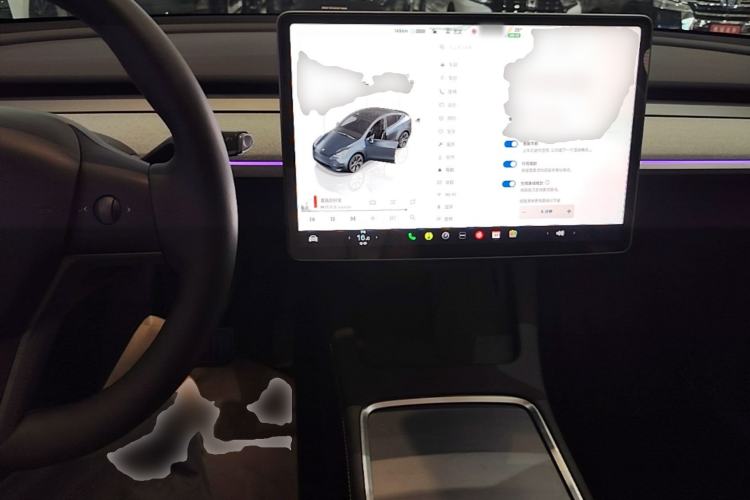 Used Tesla Model Y 2024 Rear-Wheel-Drive Version Center Console