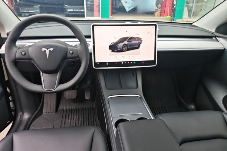 Used Tesla Model Y 2024 Rear-Wheel-Drive Version Center Console