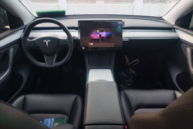 Used Tesla Model Y 2024 Rear-Wheel-Drive Version Center Console