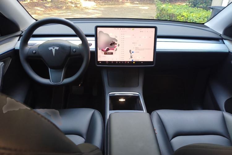 Used Tesla Model Y 2024 Rear-Wheel-Drive Version Center Console
