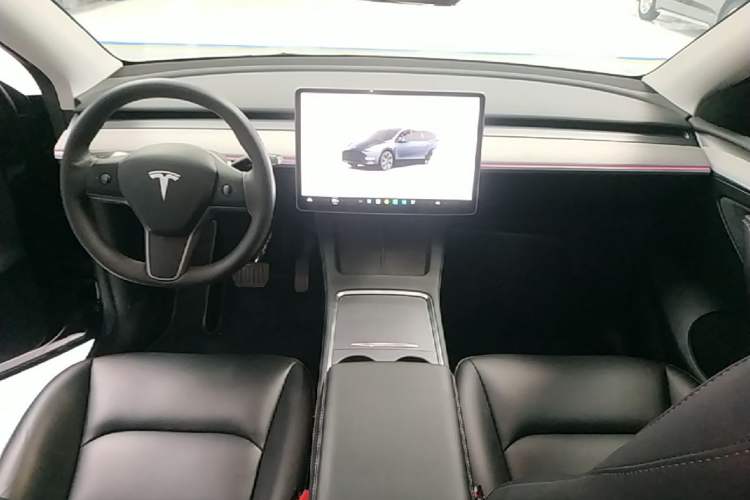 Used Tesla Model Y 2024 Rear-Wheel-Drive Version Center Console