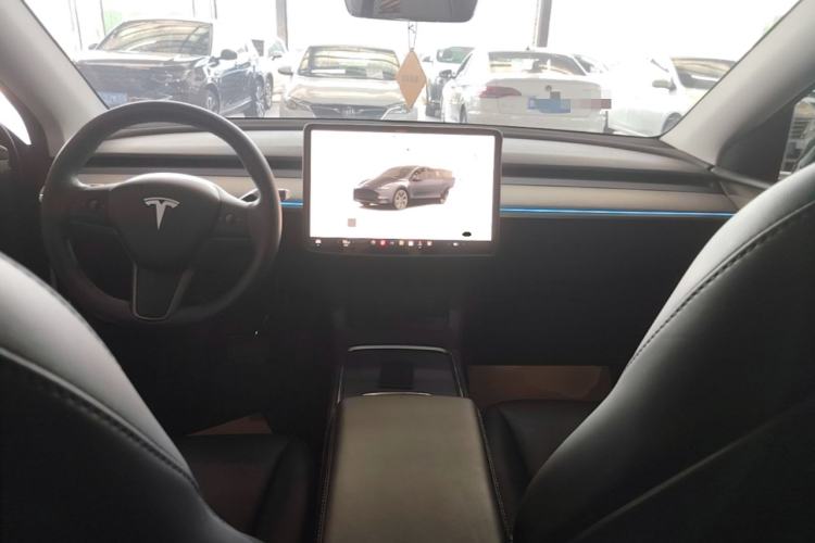 Used Tesla Model Y 2024 Rear-Wheel-Drive Version Center Console