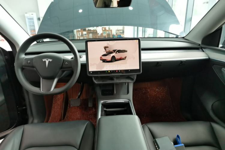 Used Tesla Model Y 2024 Rear-Wheel-Drive Version Center Console