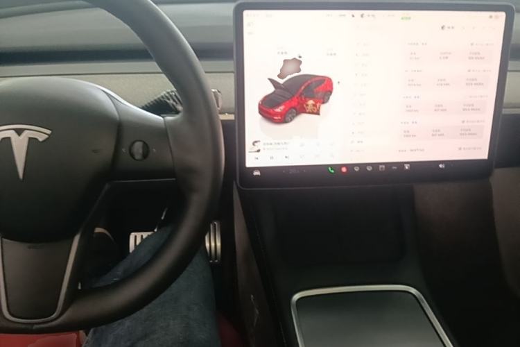 Used Tesla Model Y 2024 Rear-Wheel-Drive Version Center Console