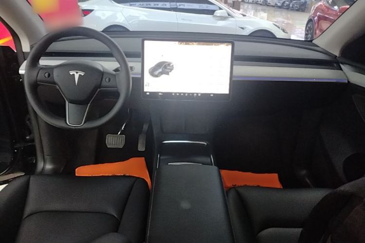 Used Tesla Model Y 2024 Rear-Wheel-Drive Version Center Console