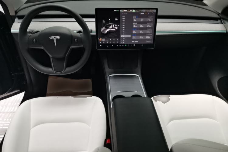 Used Tesla Model Y 2024 Rear-Wheel-Drive Version Center Console
