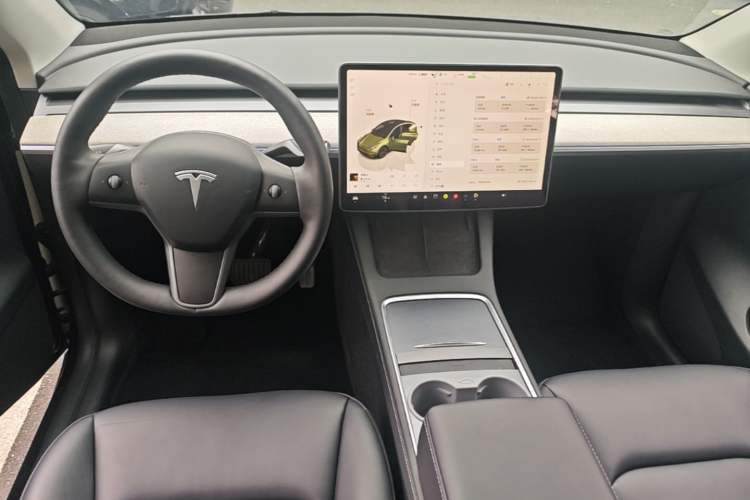 Used Tesla Model Y 2024 Rear-Wheel-Drive Version Center Console