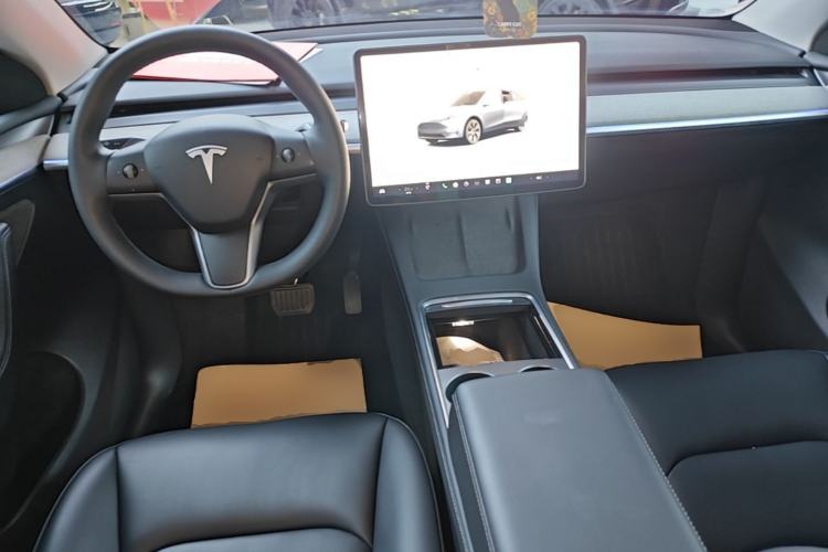 Used Tesla Model Y 2024 Rear-Wheel-Drive Version Center Console