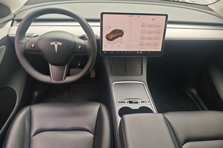 Used Tesla Model Y 2024 Rear-Wheel-Drive Version Center Console