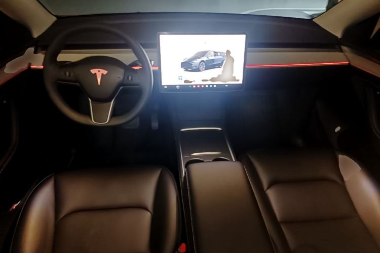 Used Tesla Model Y 2024 Rear-Wheel-Drive Version Center Console