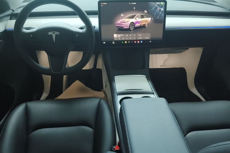 Used Tesla Model Y 2024 Rear-Wheel-Drive Version Center Console