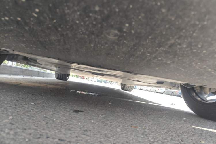 Used Tesla Model Y 2024 Rear-Wheel-Drive Version Chassis Front