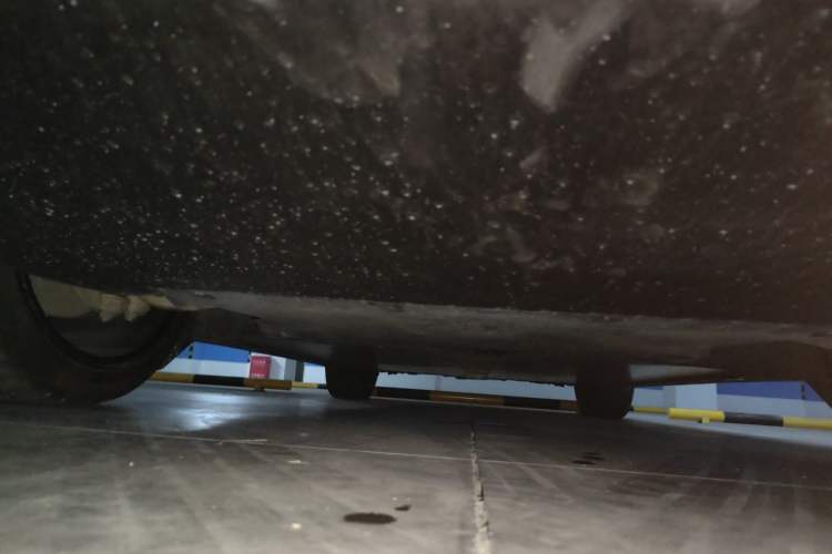 Used Tesla Model Y 2024 Long-Range All-Wheel-Drive Version Chassis Front