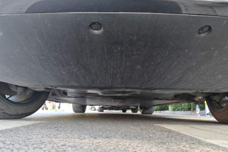 Used Tesla Model Y 2024 Rear-Wheel-Drive Version Chassis Front